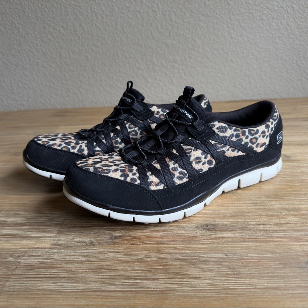 Skechers Leopard Print Sneakers Womens 10 Black Air Cooled Memory Foam Comfort - Picture 2 of 12